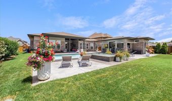 8702 Flycatcher Pl, Bentonville, AR 72713