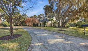 106 S Hermitage Rd, Beaufort, SC 29902