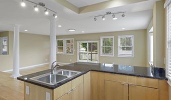 4415 ROBERTS Ave, Annandale, VA 22003