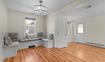 65 Howland Rd, Cranston, RI 02910