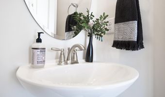 2218 Red Knot Ln, Apex, NC 27502