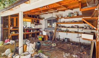 2722 N Saddleback Dr, Amargosa Valley, NV 89020