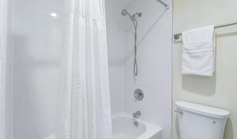 11230 WESTPORT Dr, Bowie, MD 20720