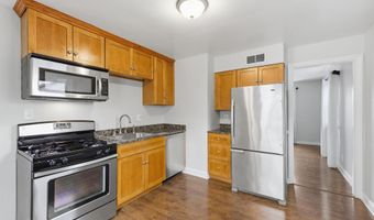 5402 S 12TH St S, Arlington, VA 22204