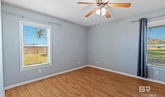 236 Beacon Ln, Atmore, AL 36502