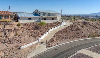 3194 Sycamore Ave, Bullhead City, AZ 86429