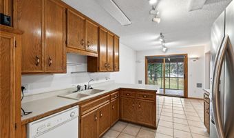 5357 Upper 147th St W, Apple Valley, MN 55124