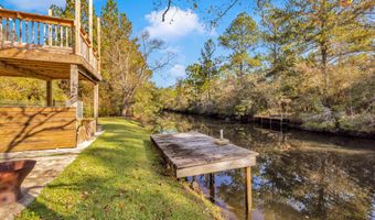 9110 Dove St, Bay St. Louis, MS 39520