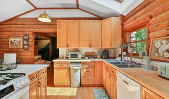 21663 OATLANDS Rd, Aldie, VA 20105