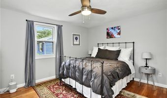 89 Spice Bush Trl, Narragansett, RI 02882