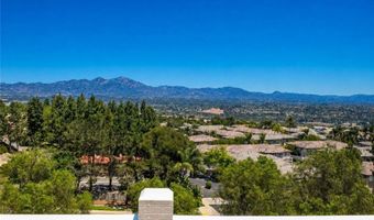 30 Groveside Dr, Aliso Viejo, CA 92656