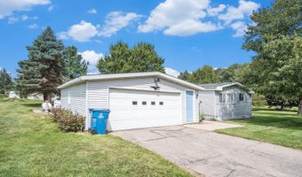 6939 Alden Nash Ave SE, Alto, MI 49302