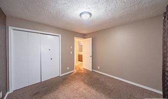 1520 Wagonwheel Dr, Blackfoot, ID 83221