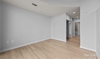 210 N Church St, Charlotte, NC 28202