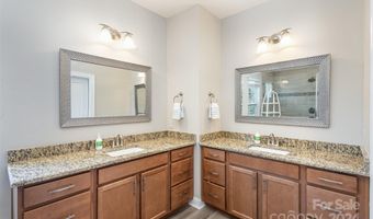 1040 Emory Ln, Fort Mill, SC 29708