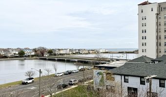 500 Deal Lake Dr 4F, Asbury Park, NJ 07712