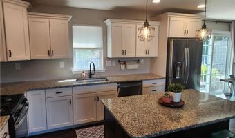 139 Frank Dr, Allen, PA 18067