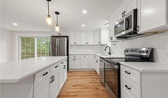 253 Biscuit City Rd, Charlestown, RI 02813