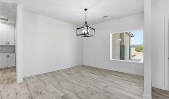 22819 Little Beaver Rd, Apple Valley, CA 92308