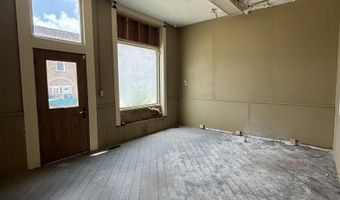 75 S Main St, Andrews, IN 46702