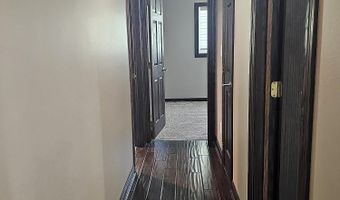 1507 Squire Ln, Aberdeen, SD 57401