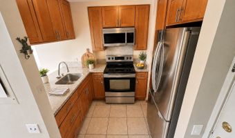 322 Aoloa St 306, Kailua, HI 96734