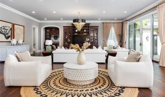 870 Fallen Leaf Rd, Arcadia, CA 91006
