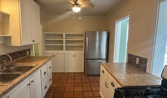 610 W Ave B, Alpine, TX 79830