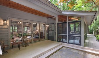 240 Upper Ridge Rd, Glenville, NC 28736
