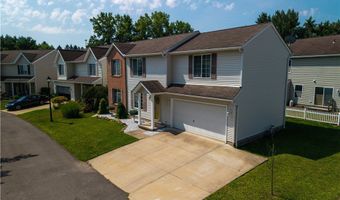 1271 Oxford Cir, Akron, OH 44312