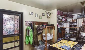 2525 Ina Ave, Cody, WY 82414