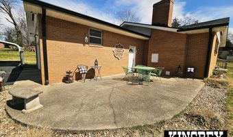 730 E 17th Street Pl, Baxter Springs, KS 66713