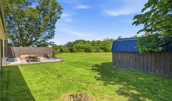 395 Akron Rd, Akron, NY 14001