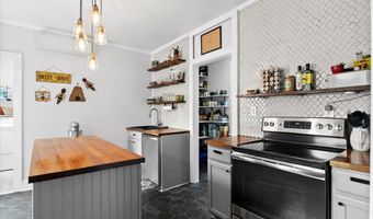 213 Gage St, Bennington, VT 05201
