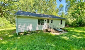 193 Steere Farm Rd, Burrillville, RI 02830