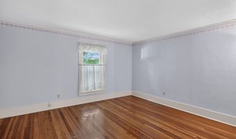 1123 N Clark St, Albion, MI 49224