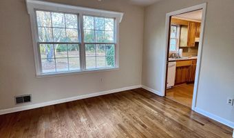 325 University Cir, Athens, GA 30605