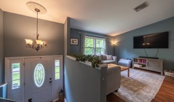 37 Evergreen Rd, Alloway, NJ 07461