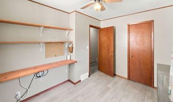 912 S 3rd Ave, Albert Lea, MN 56007