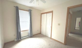 9 Crate Ln, Canaan, NH 03741