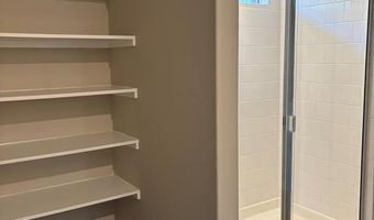 608 Breckenridge Park Dr, Alvarado, TX 76009