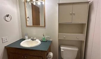 60 Flamingo Ave, Amherst, OH 44001