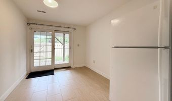 10240 ARIZONA Cir 33, Bethesda, MD 20817