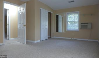 4724 7TH Rd N, Arlington, VA 22203