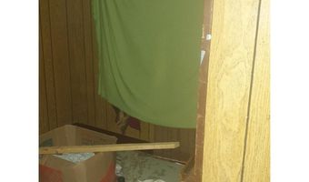 1803 S Chatfield Rd, Benton, AR 72015