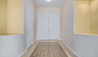 1687 E CAROB Dr, Chandler, AZ 85286