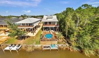 4063 Blue Jay St, Bay St. Louis, MS 39520