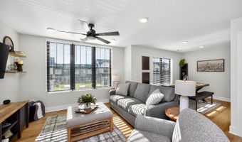 2829 SW Prairie Trail Pkwy, Ankeny, IA 50023