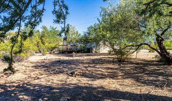 19275 E SAGUARO Dr, Black Canyon City, AZ 85324