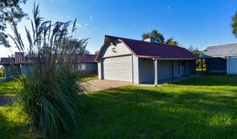 304 U St, Beaver City, NE 68926